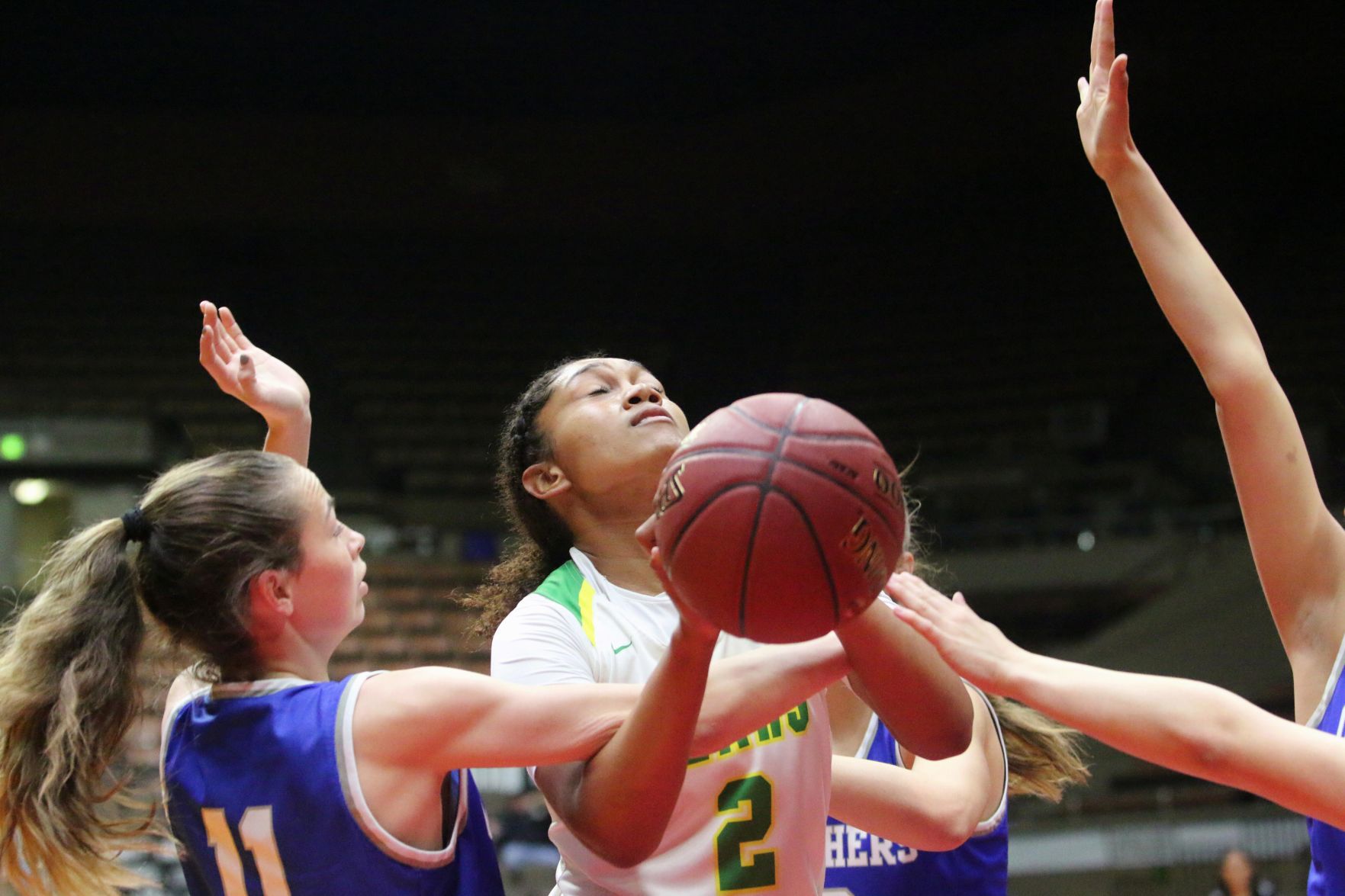 Sierra Pacific upended by Caruthers in D-IV finals